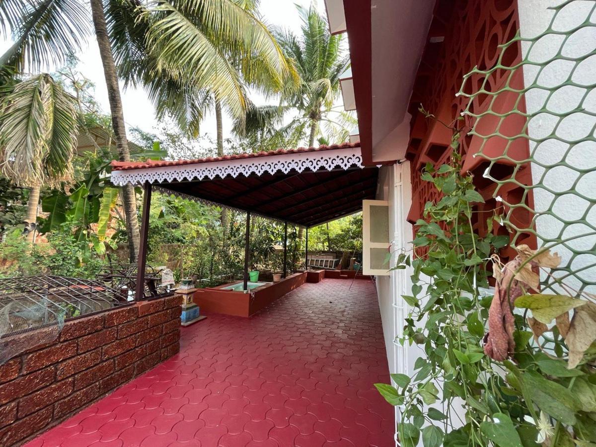Gayatri Homestay Ratnāgiri Buitenkant foto