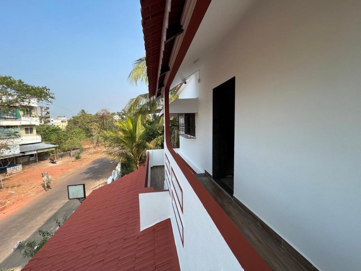 Gayatri Homestay Ratnāgiri Buitenkant foto