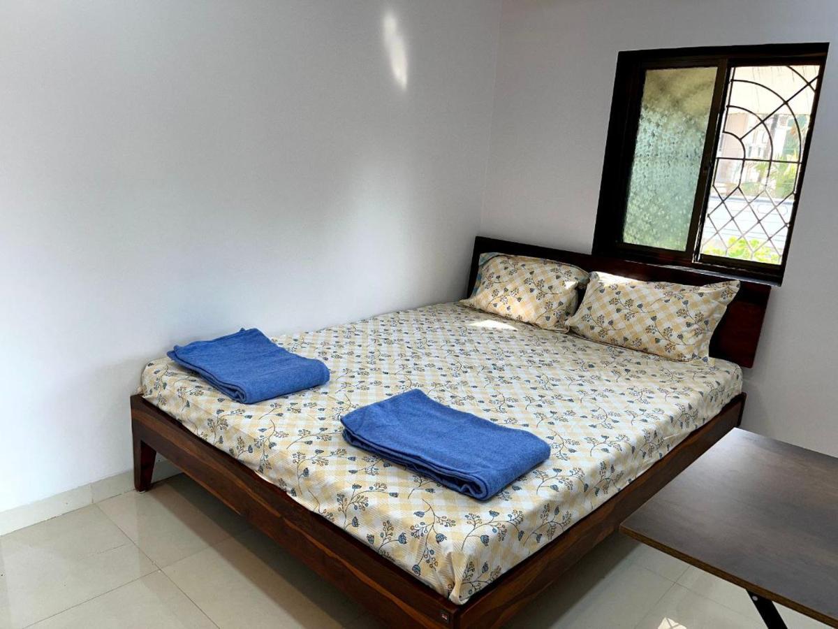 Gayatri Homestay Ratnāgiri Buitenkant foto